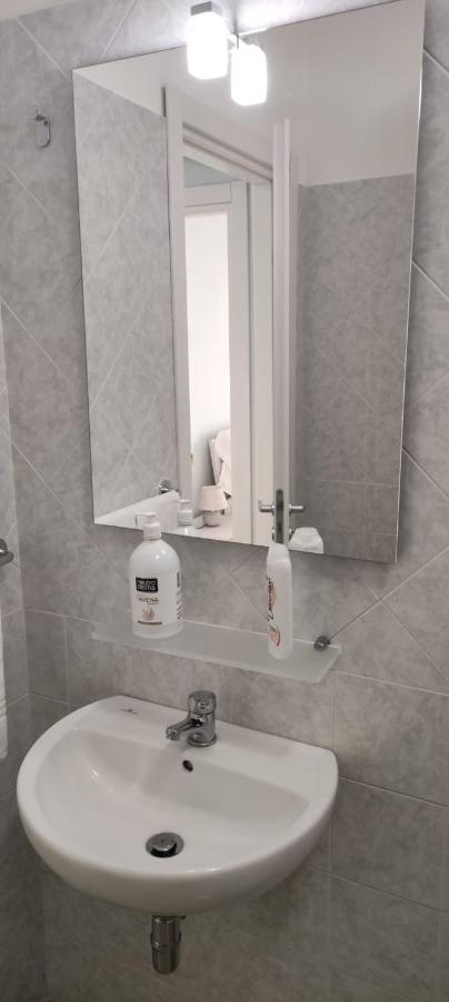 Le Solite Holiday Rooms Santa Eufemia Lamezia Bagian luar foto